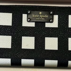 Kate Spade Black and White Striped Wallet